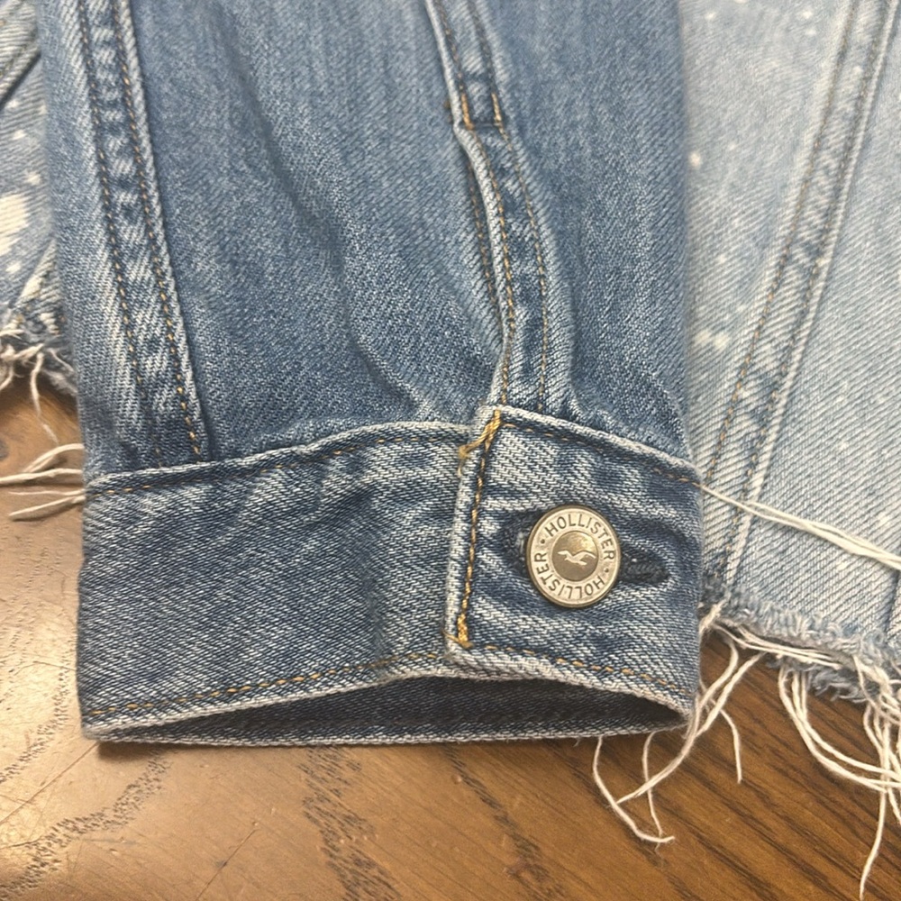 HOLLISTER Denim Jacket - Picture 8 of 10